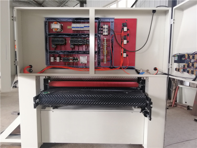 deburrer machine