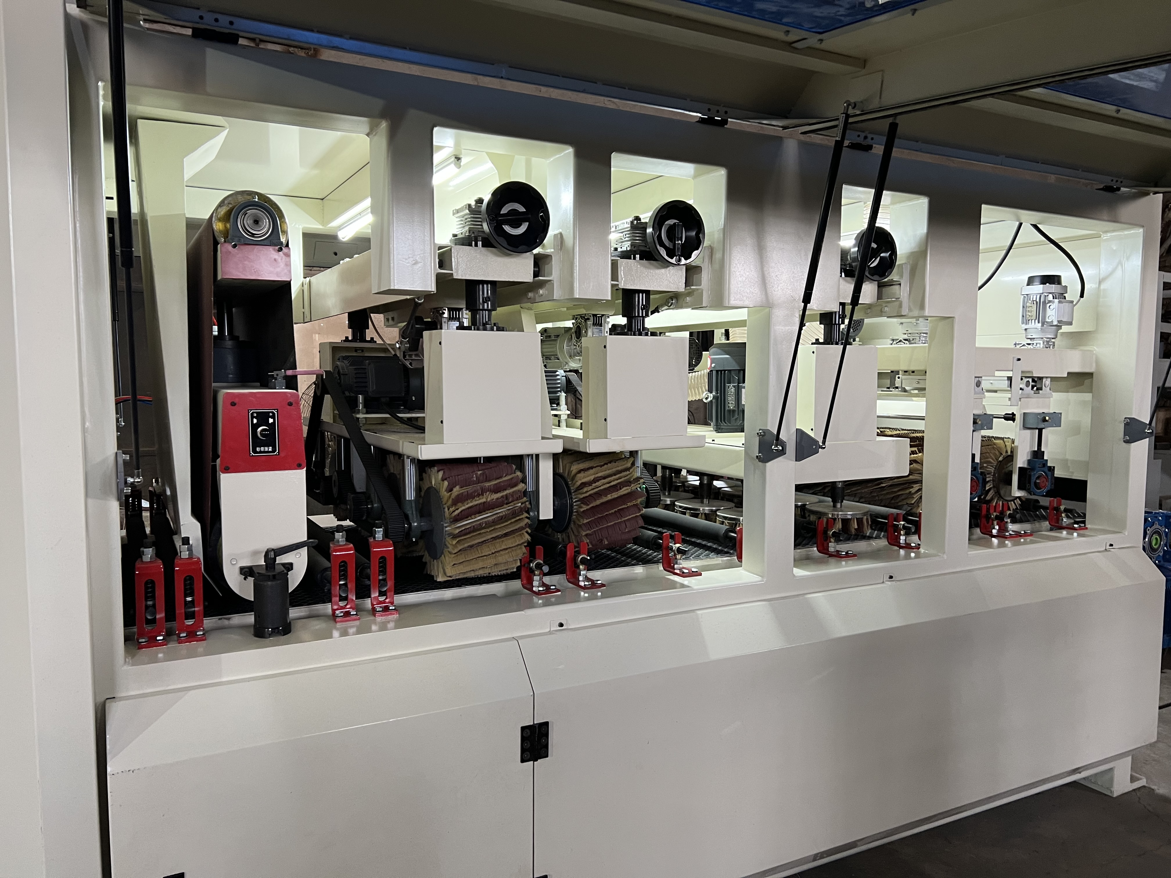brush sanding machine.JPG