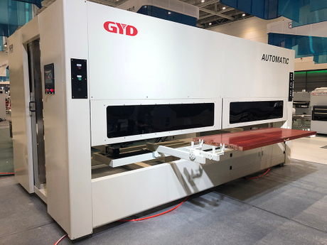 Five-Axis Spray Painting Machine For Wooden Doors