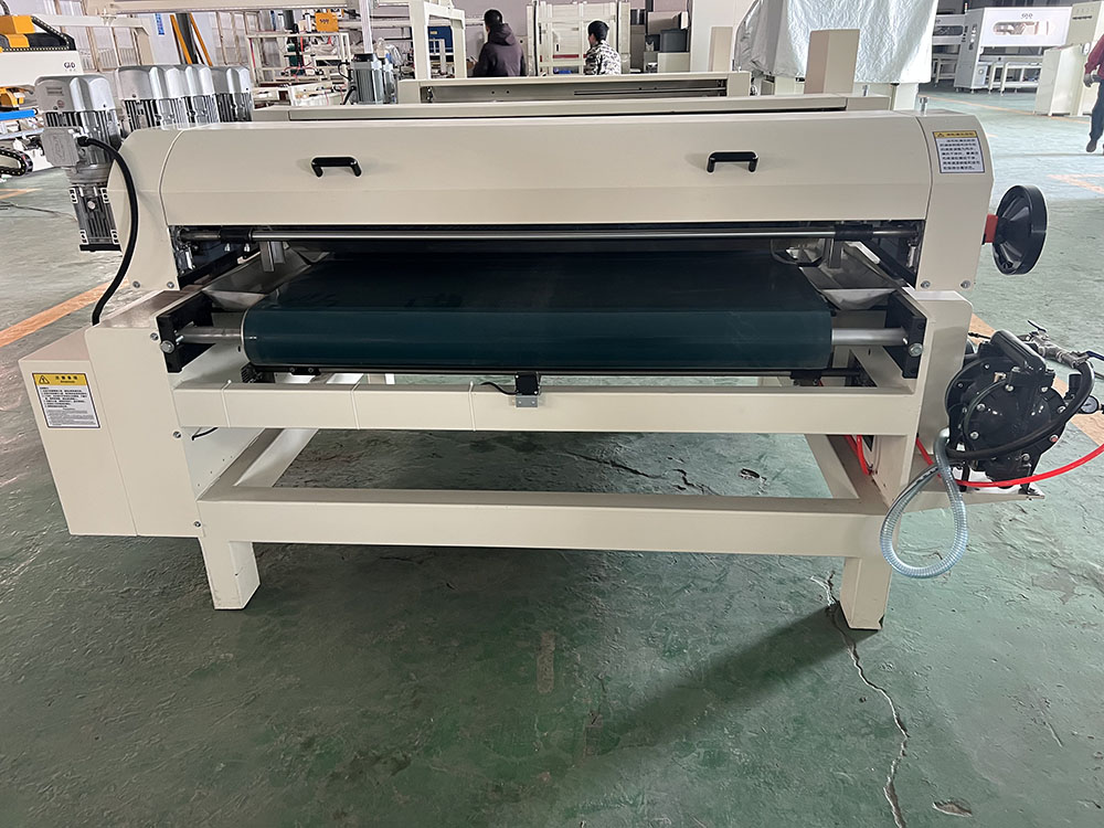 Roller Coating (40).JPG
